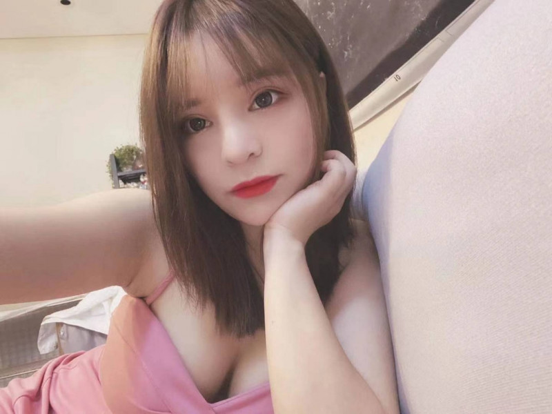 清纯可爱小妹